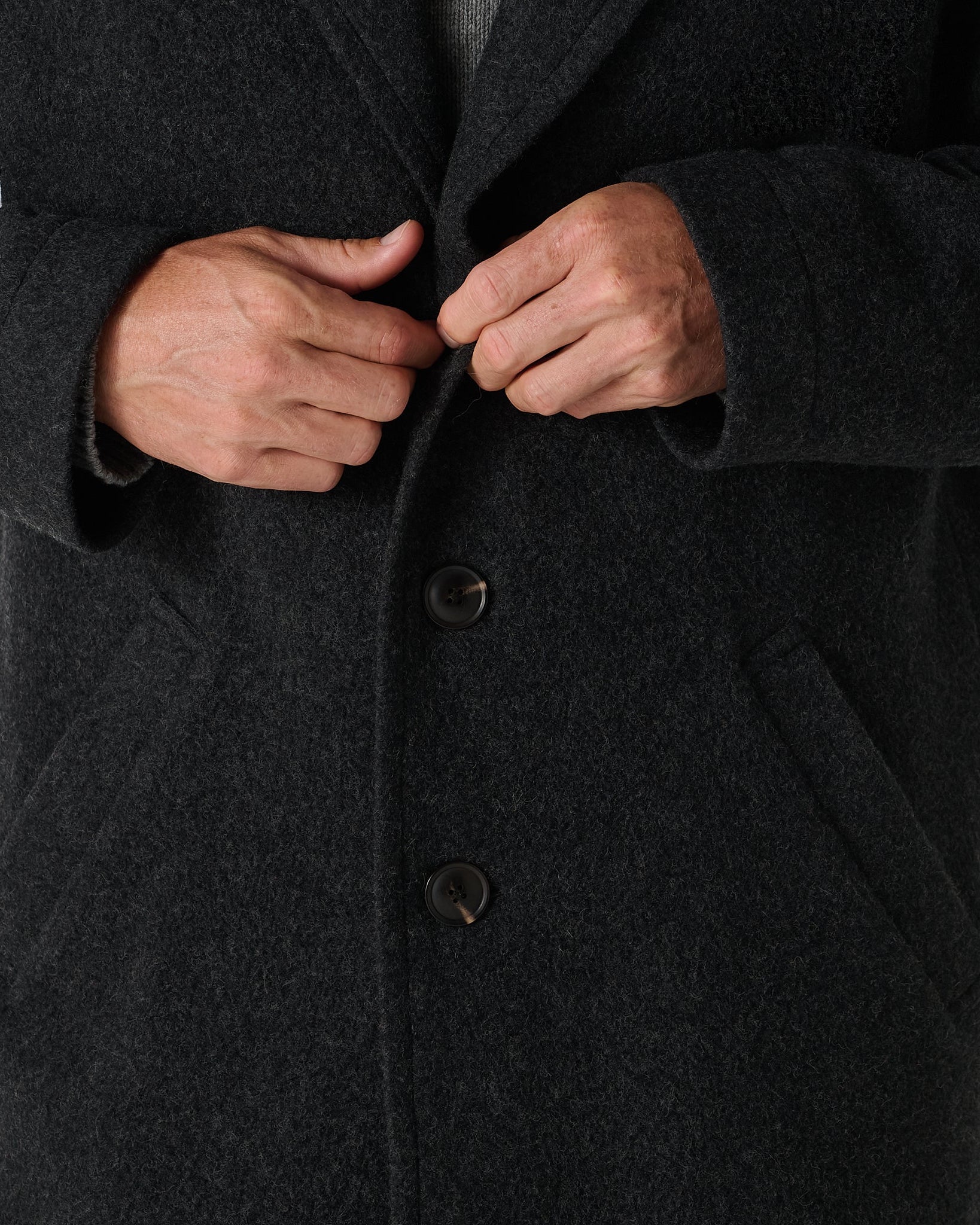 The Britannia Coat (M) - Image 18