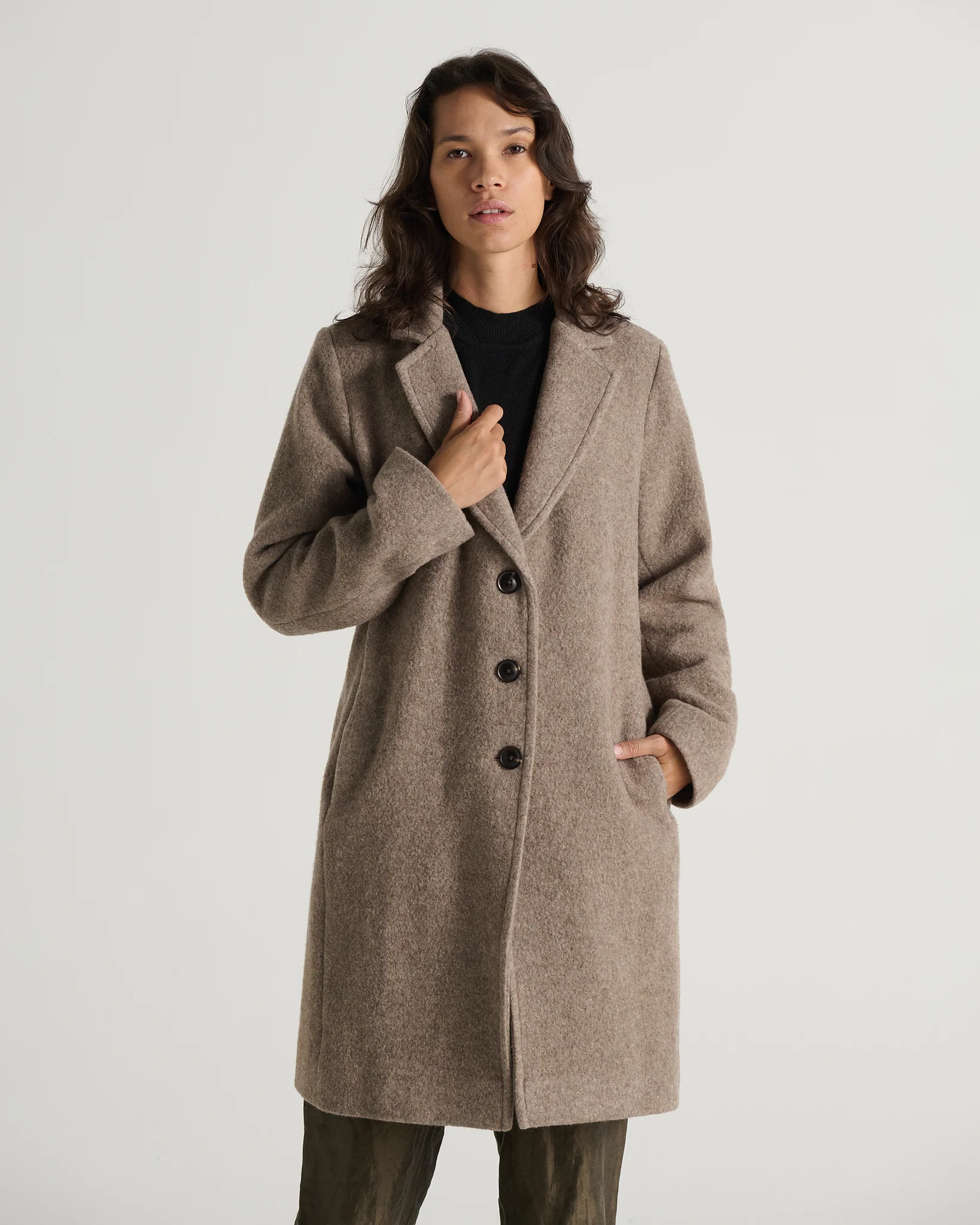 The Cordova Coat - Image 26