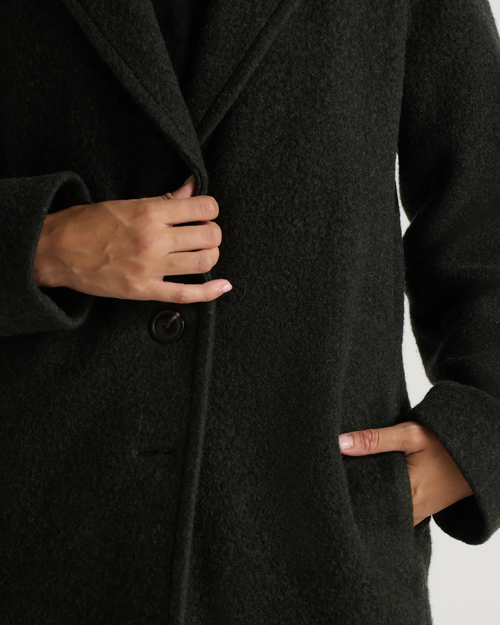 The Cordova Coat - Image 33